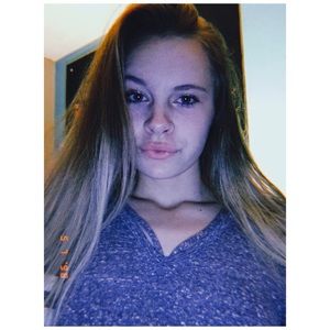 Meet your Posher, Isabella